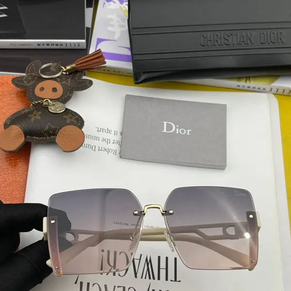 DIOR(  ディオール ) サングラス 24705