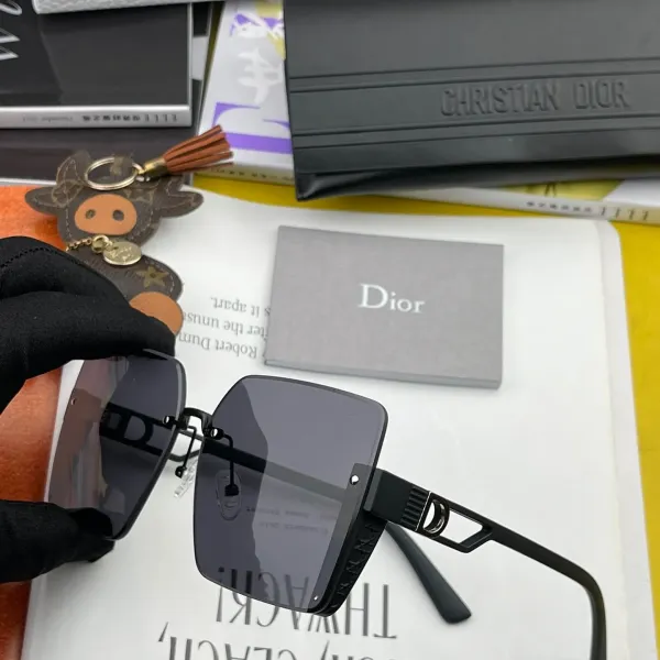 DIOR(  ディオール ) サングラス 24705