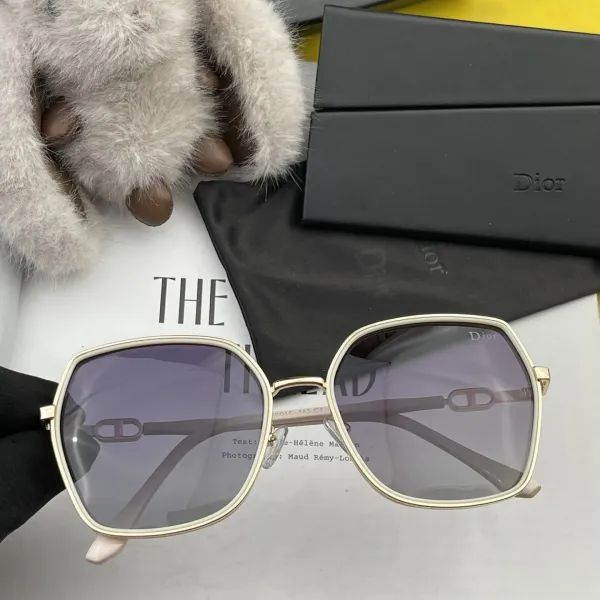 DIOR(  ディオール ) サングラス 24705