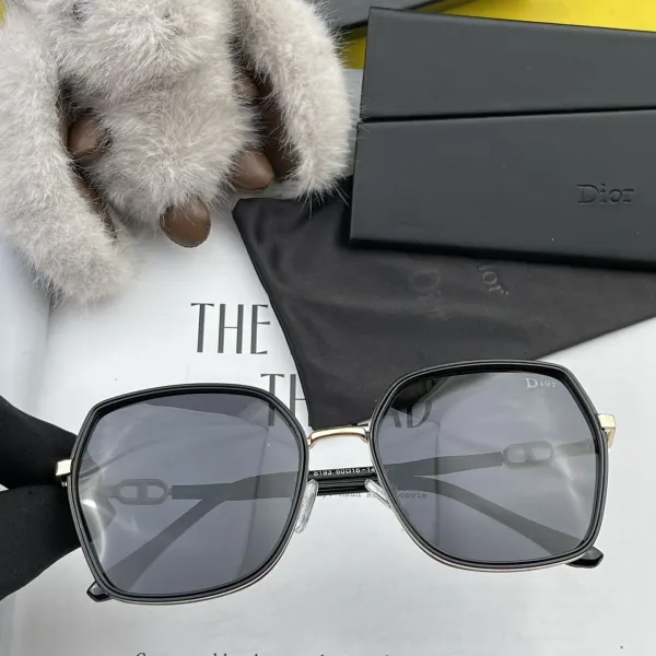 DIOR(  ディオール ) サングラス 24705