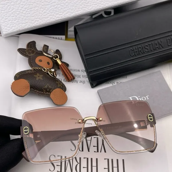 DIOR(  ディオール ) サングラス 24705