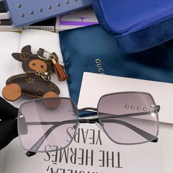 GUCCI( グッチ ) サングラス  241012