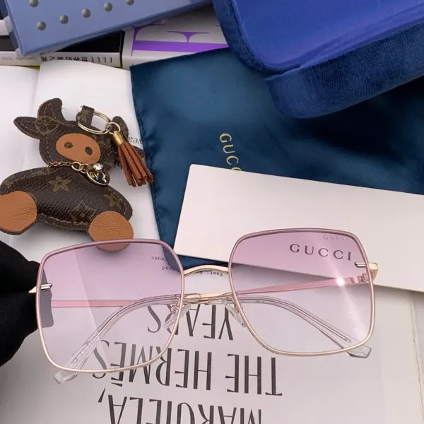 GUCCI( グッチ ) サングラス  241012