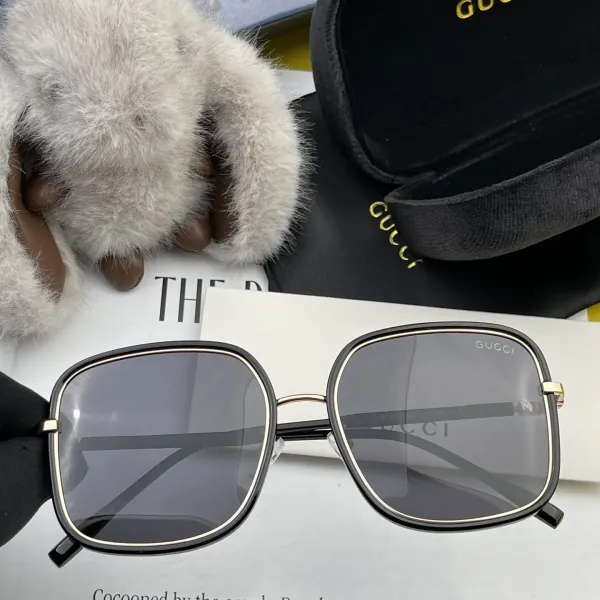 GUCCI( グッチ ) サングラス  241012