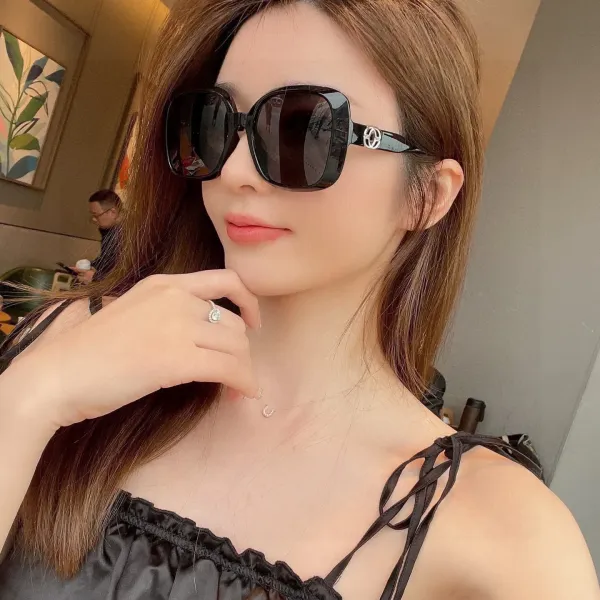 GUCCI(クッチ ) サングラス