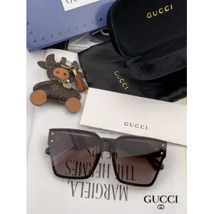 GUCCI(クッチ ) サングラス