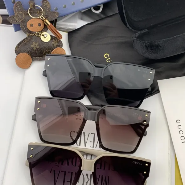 GUCCI(クッチ ) サングラス