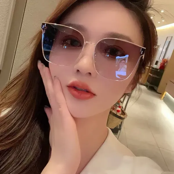 GUCCI(クッチ ) サングラス
