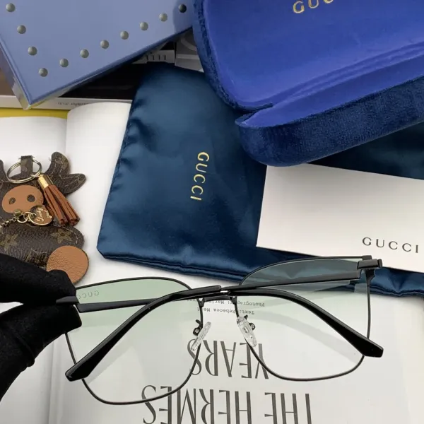 GUCCI(クッチ ) サングラス