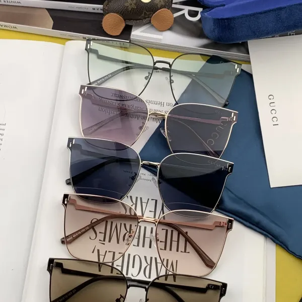 GUCCI(クッチ ) サングラス