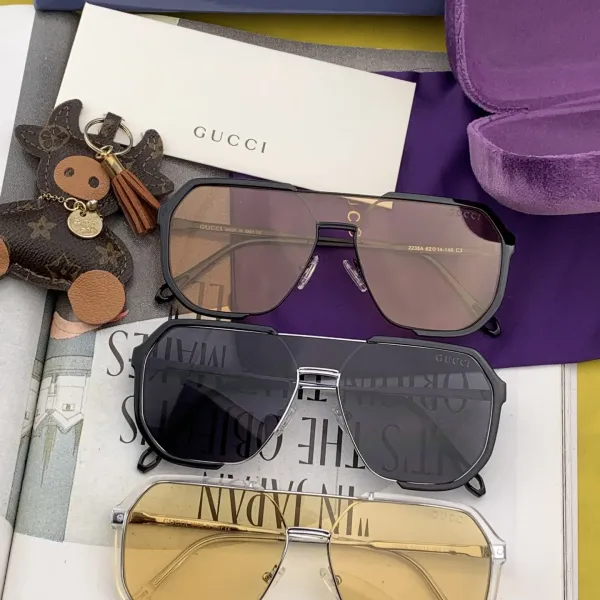 GUCCI(クッチ ) サングラス