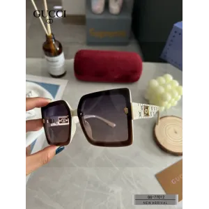 GUCCI(クッチ ) サングラス