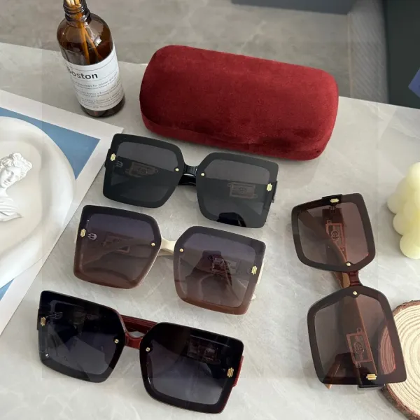 GUCCI(クッチ ) サングラス
