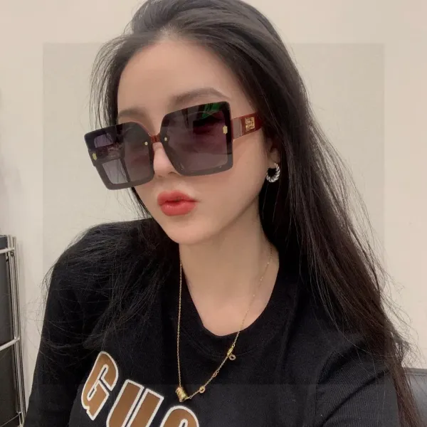GUCCI(クッチ ) サングラス