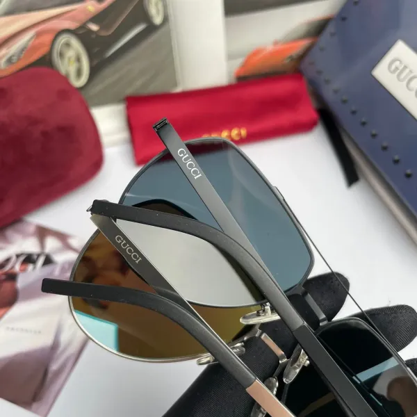 GUCCI(クッチ ) サングラス