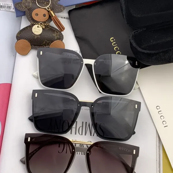 GUCCI(クッチ ) サングラス