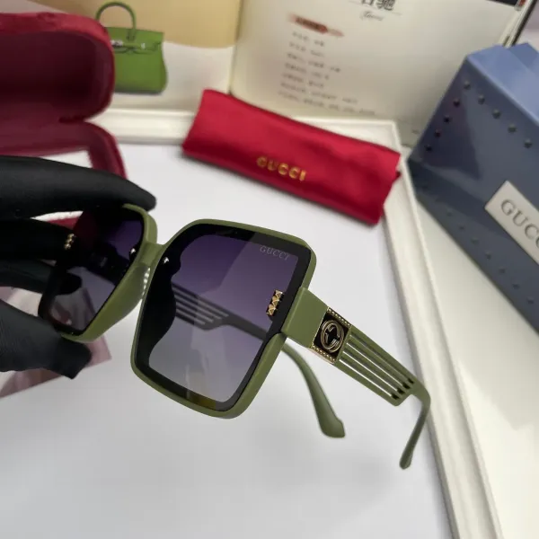 GUCCI(クッチ ) サングラス