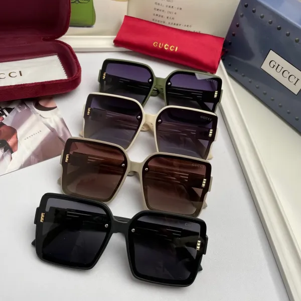GUCCI(クッチ ) サングラス
