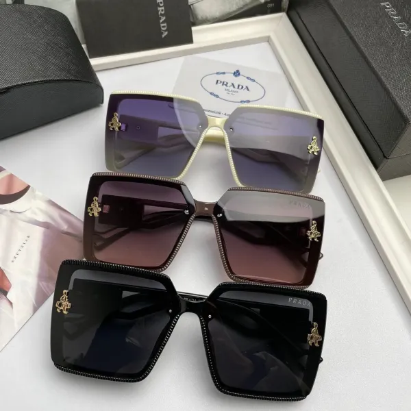PRADA(プラダ) サングラス