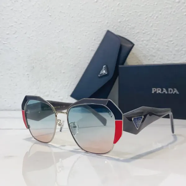 PRADA(プラダ) サングラス