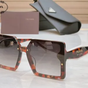 PRADA ( プラダ ) サングラス PRADA ( プラダ ) サングラス