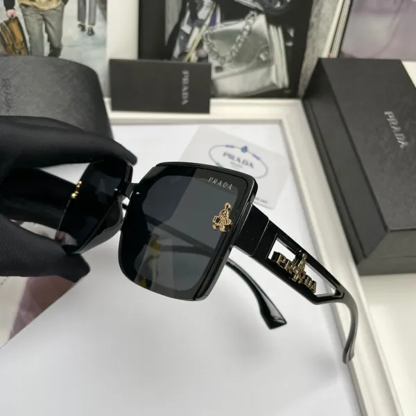 PRADA (  プラダ ) サングラス