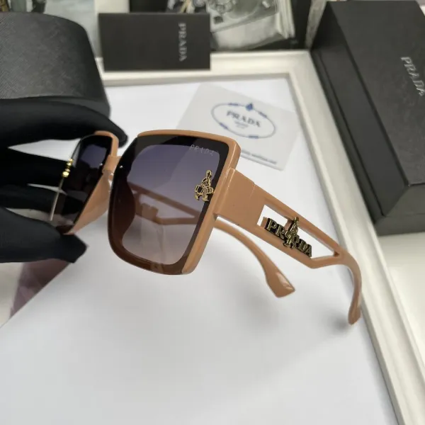 PRADA (  プラダ ) サングラス