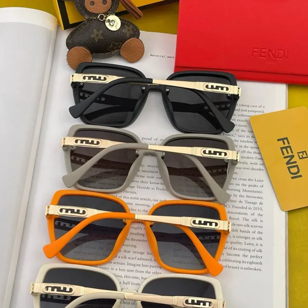FENDI(フェンディ) サングラス