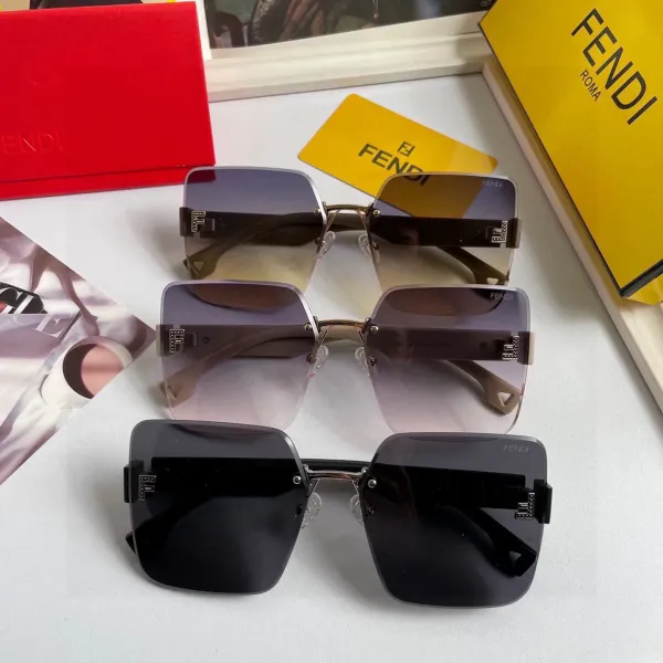 FENDI(フェンディ) サングラス