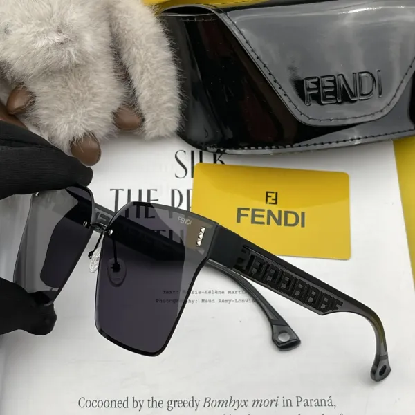 FENDI(フェンディ) サングラス