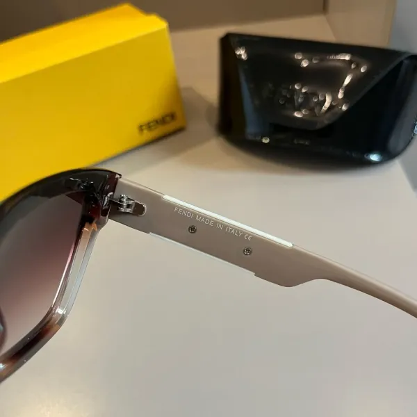 FENDI(フェンディ) サングラス