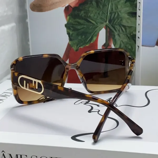 FENDI(フェンディ) サングラス