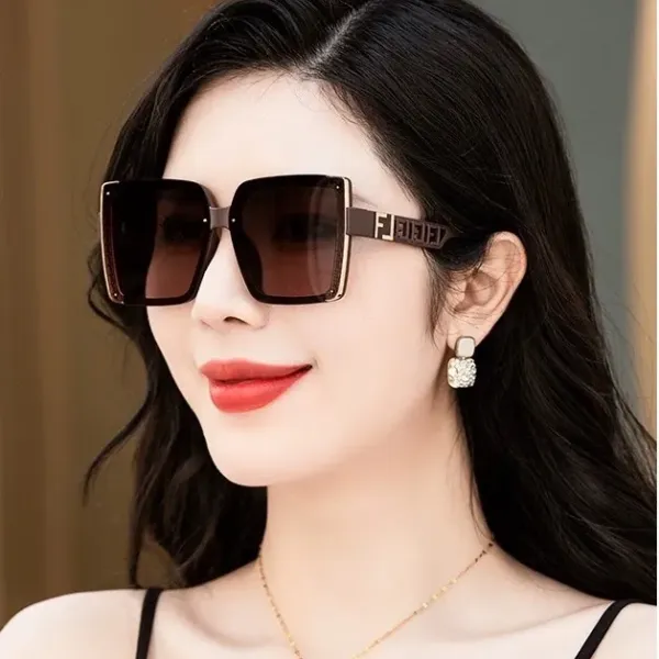 FENDI(フェンディ) サングラス