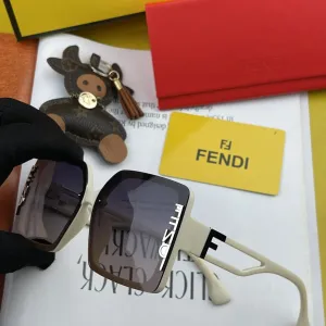 FENDI(フェンディ ) サングラス FENDI(フェンディ ) サングラス
