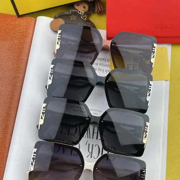 FENDI(フェンディ ) サングラス