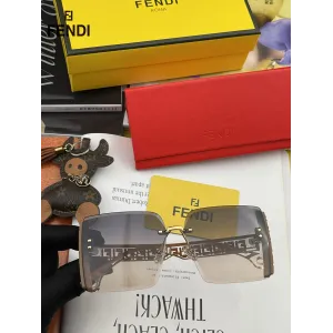 FENDI(フェンディ ) サングラス