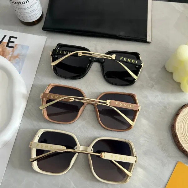 FENDI(フェンディ ) サングラス