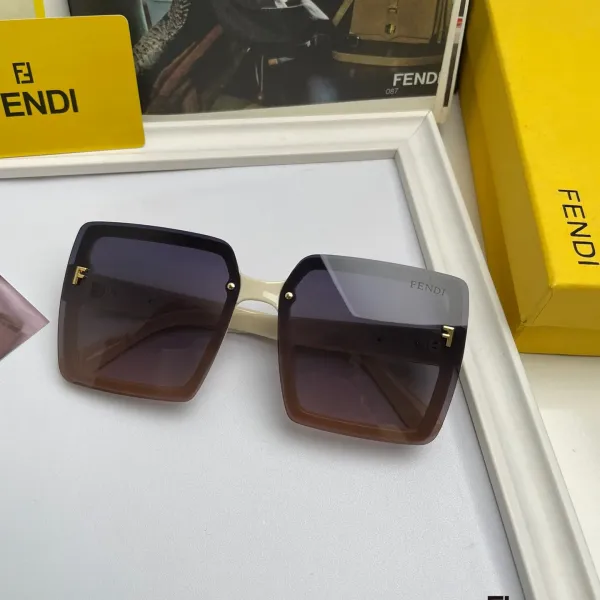 FENDI(フェンディ ) サングラス