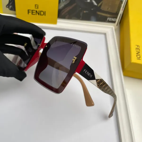 FENDI(フェンディ ) サングラス
