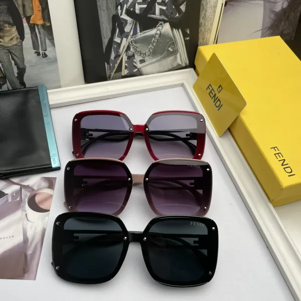 FENDI(  フェンディ ) サングラス