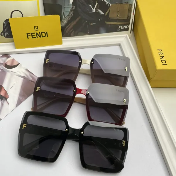 FENDI(  フェンディ ) サングラス