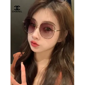 CHANEL( シャネル) サングラス 241012