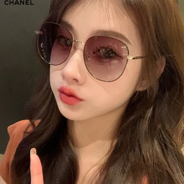 CHANEL( シャネル) サングラス 241012