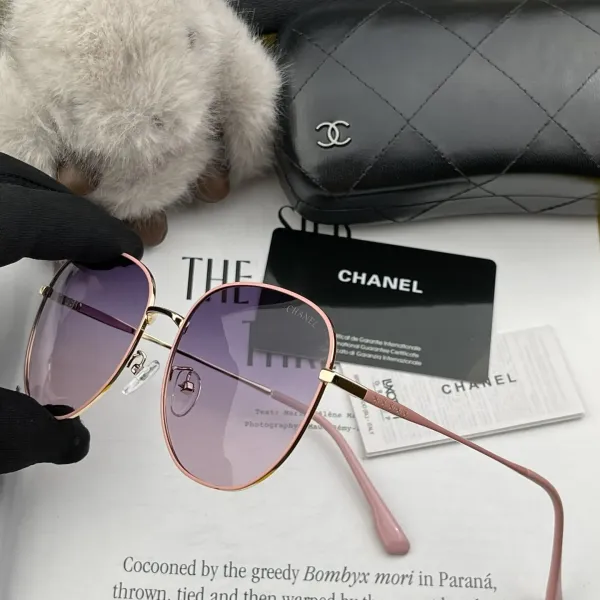 CHANEL( シャネル) サングラス 241012