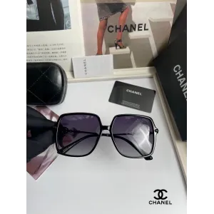CHANEL( シャネル) サングラス 2475