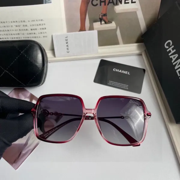 CHANEL( シャネル) サングラス 2475