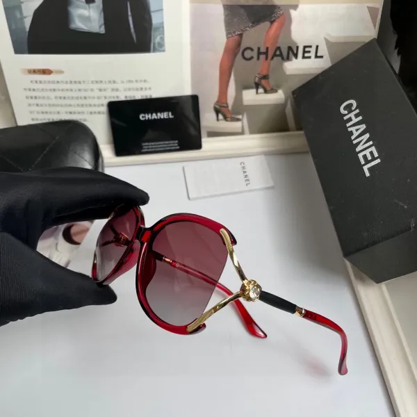 CHANEL( シャネル) サングラス 2475