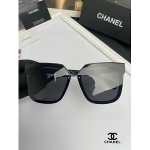 CHANEL( シャネル) サングラス 2475