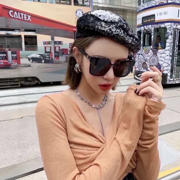 CHANEL( シャネル) サングラス 2475