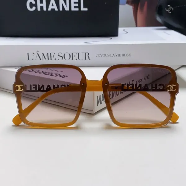CHANEL( シャネル) サングラス 2475